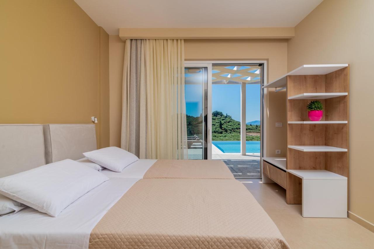 Spartakos Luxury Villa 2 Koukounariá Exteriör bild