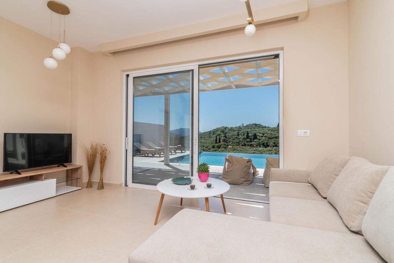 Spartakos Luxury Villa 2 Koukounariá Exteriör bild