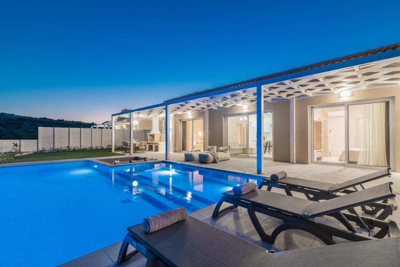 Spartakos Luxury Villa 2 Koukounariá Exteriör bild