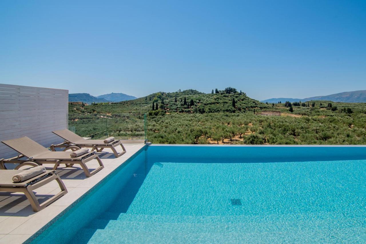 Spartakos Luxury Villa 2 Koukounariá Exteriör bild