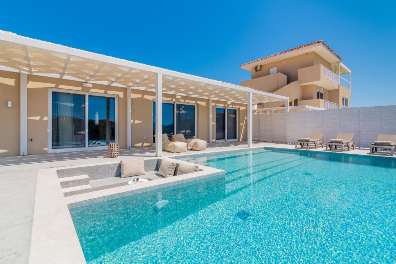 Spartakos Luxury Villa 2 Koukounariá Exteriör bild